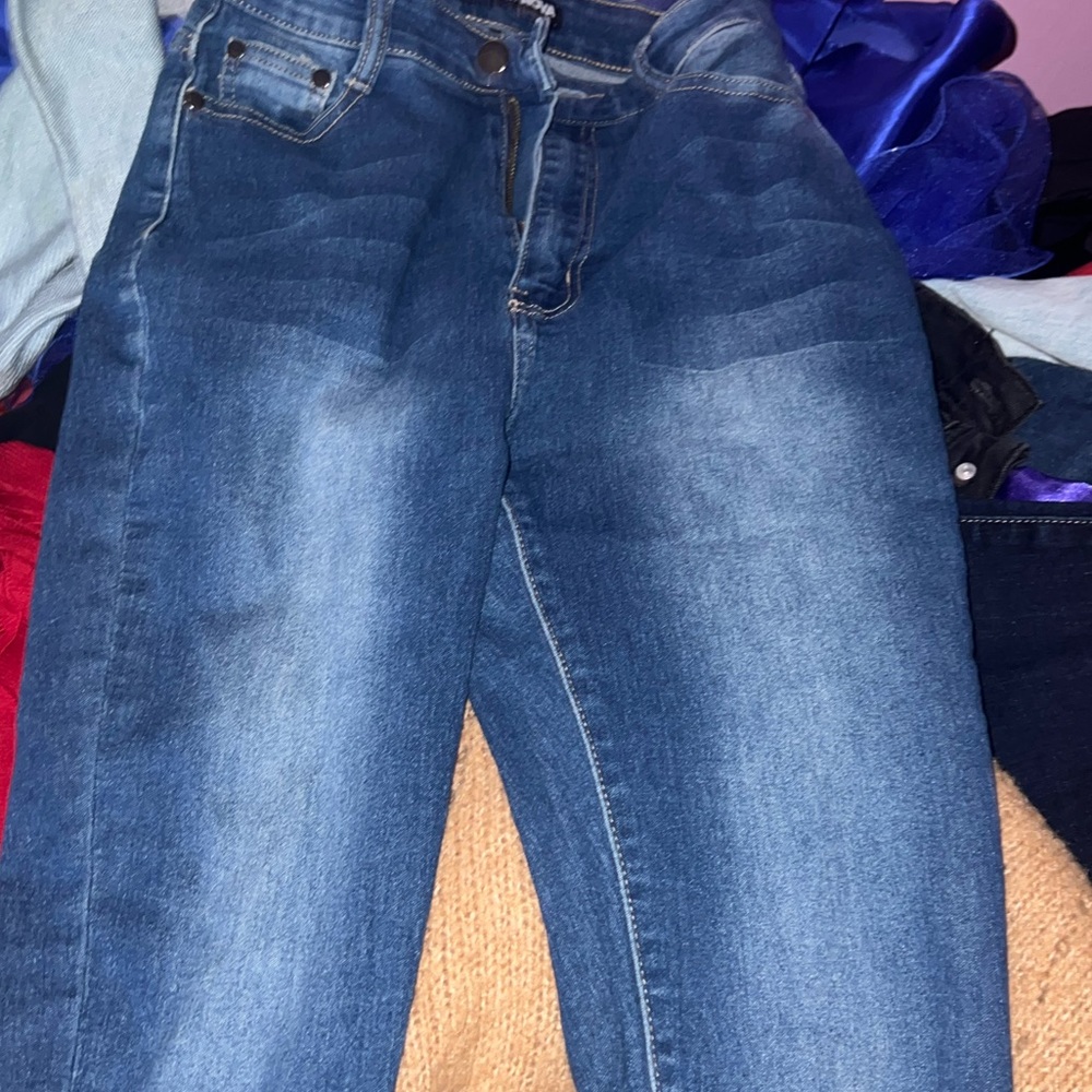 Skinny jeans